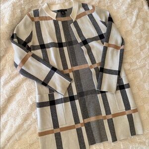 Tahari Cardigan